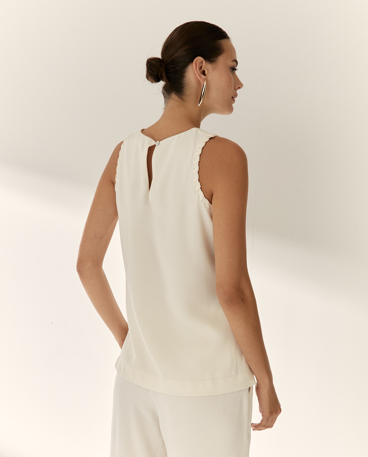 Top de mujer sin mangas escote lágrima - Paz Torras - Crudo Crudo-3