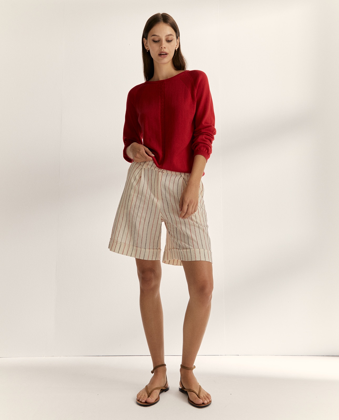 Paz Torras - Jersey de mujer punto fino cuello redondo.
