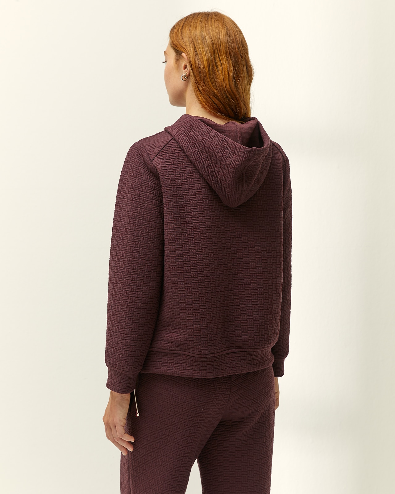 Sudadera de mujer con capucha y bolsillos - Paz Torras - Burdeos Burdeos-3