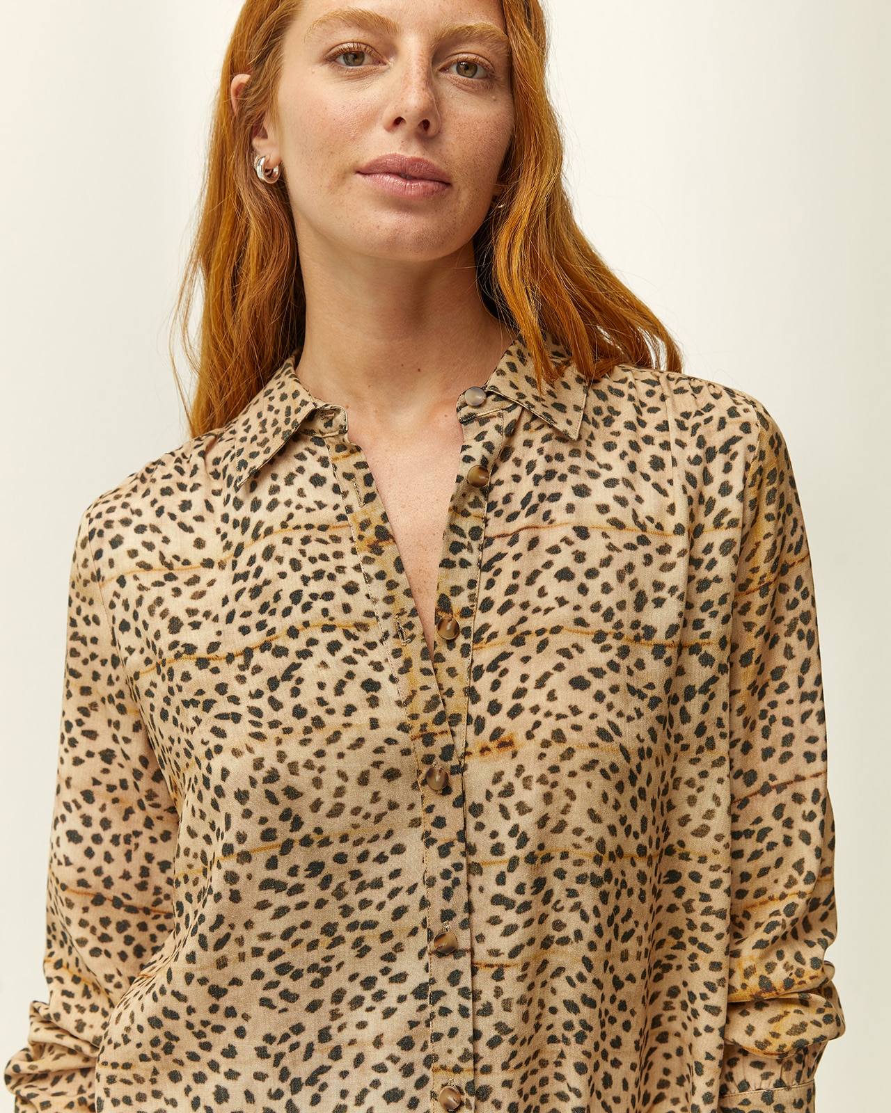 Camisa de mujer estampada animal print - Paz Torras - Marrón Marrón-4