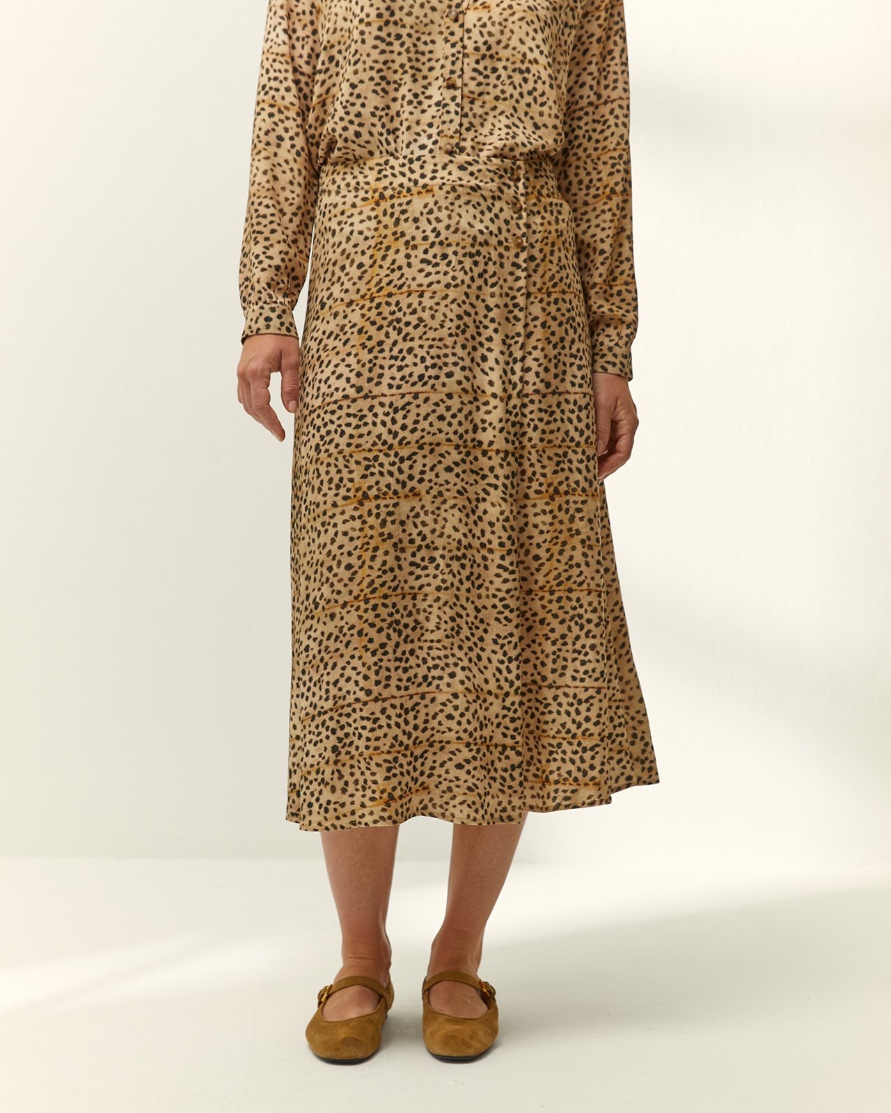 Falda midi estampada animal print cintura elástica - Paz Torras - Marrón Marrón-2