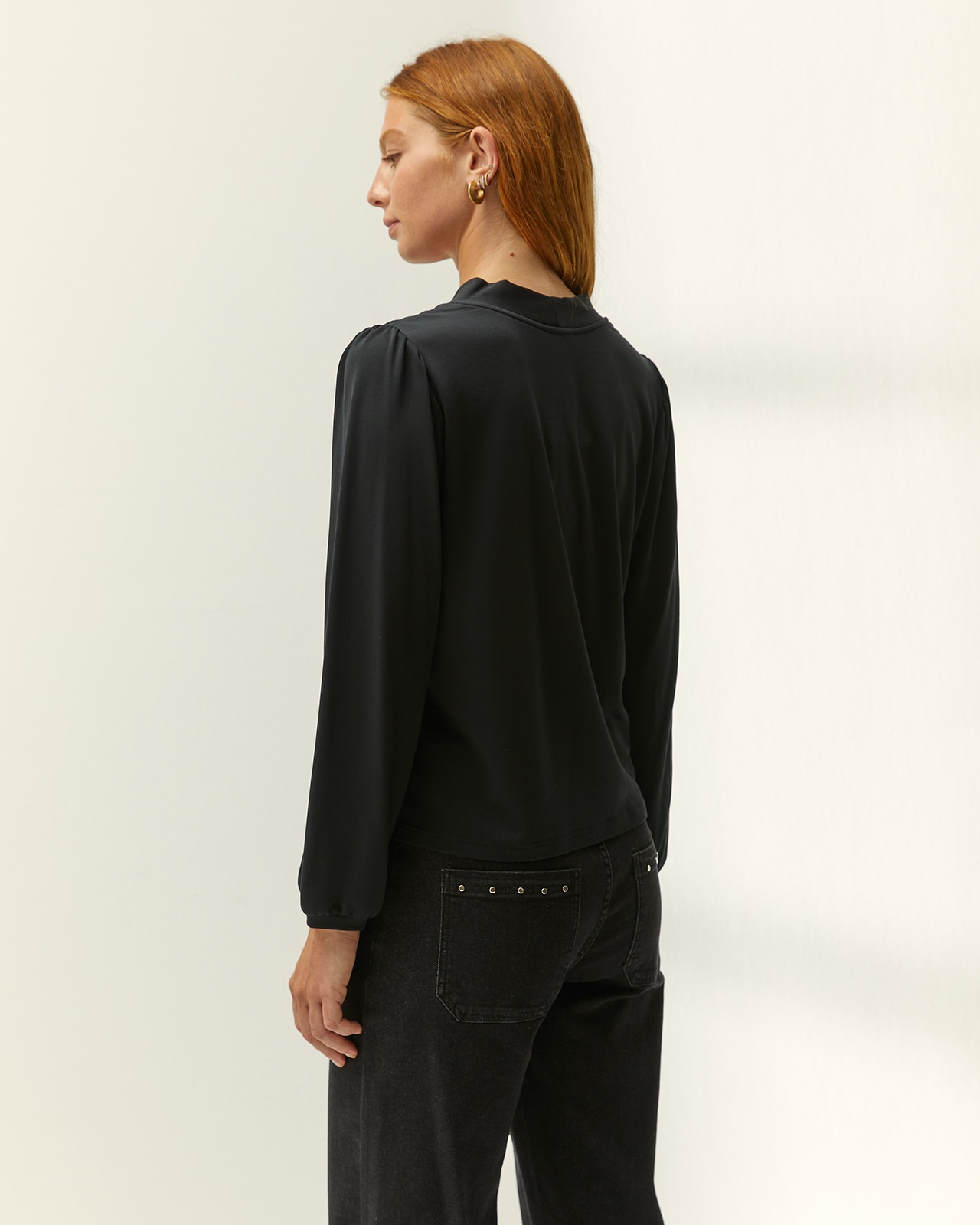 Camiseta de mujer cuello pico manga larga - Paz Torras - Negro Negro-3