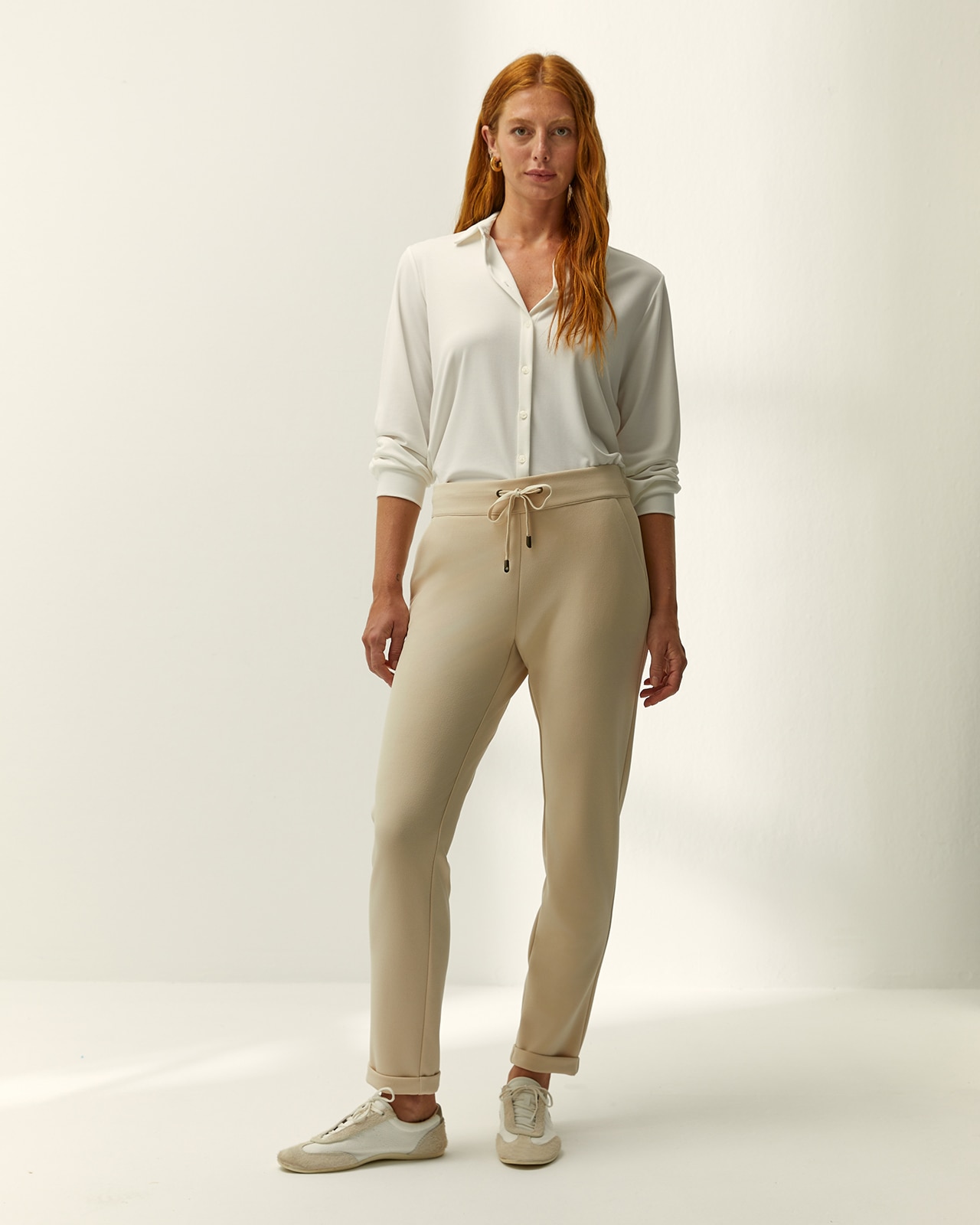 Imagen 0 de Pantalón tobillero de mujer punto liso cintura elástica Beige