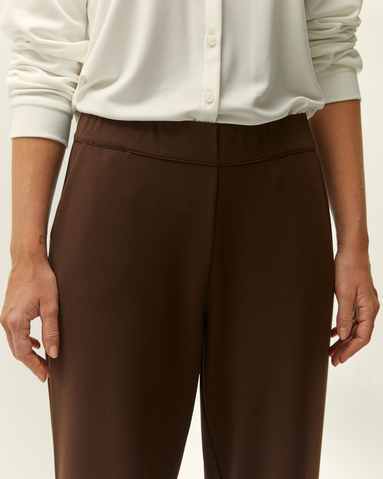 Pantalón recto de mujer punto liso cintura elástica - Paz Torras - Marrón oscuro Marrón oscuro-4
