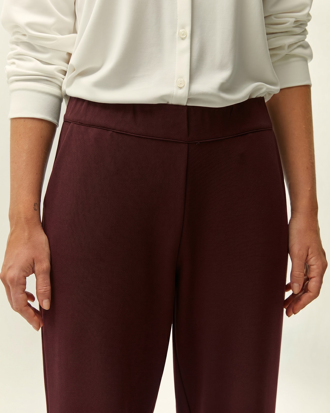 Pantalón recto de mujer punto liso cintura elástica - Paz Torras - Granate Granate-4