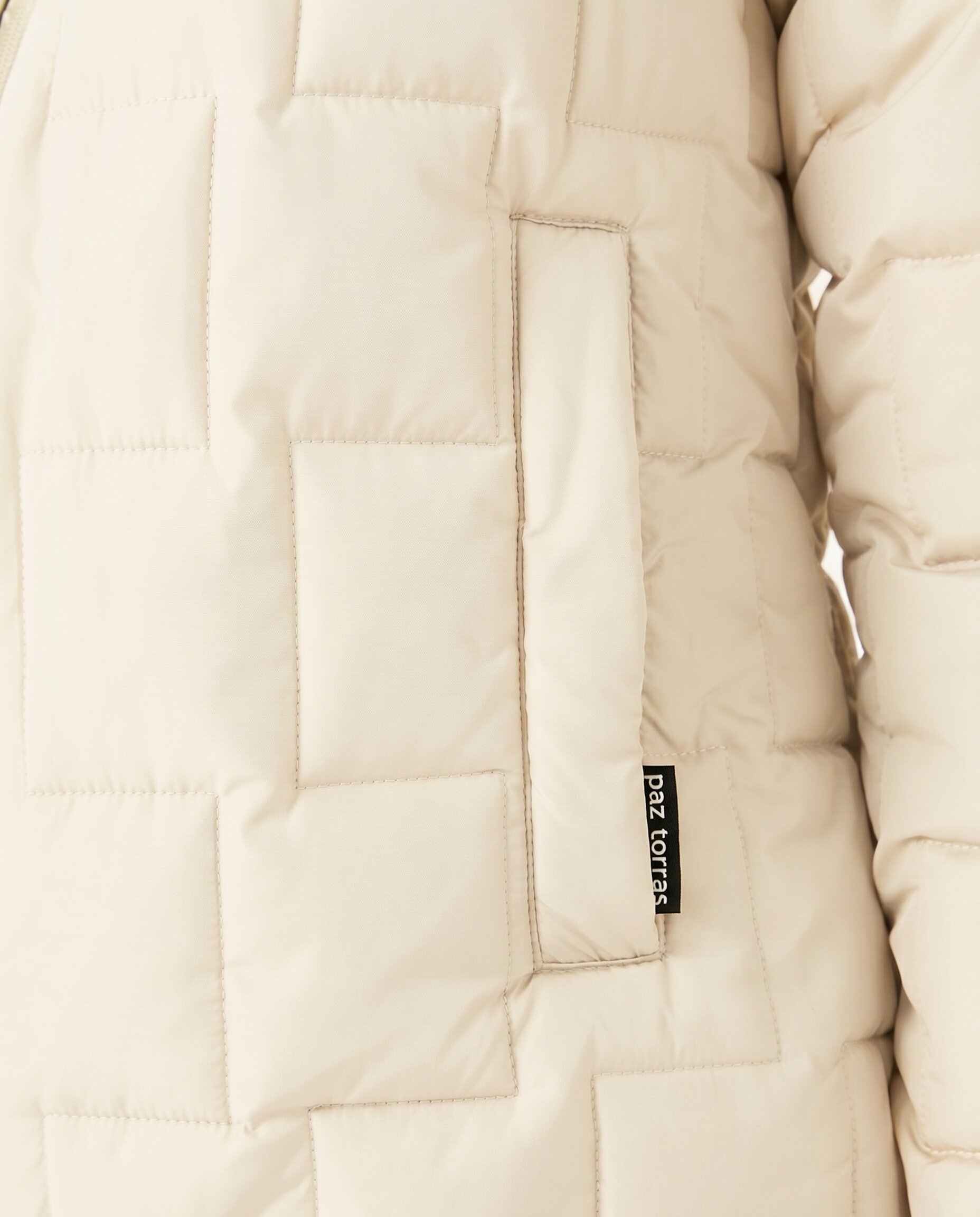 Parka corta de mujer acolchada cuello alzado - Paz Torras - Crudo Crudo-5