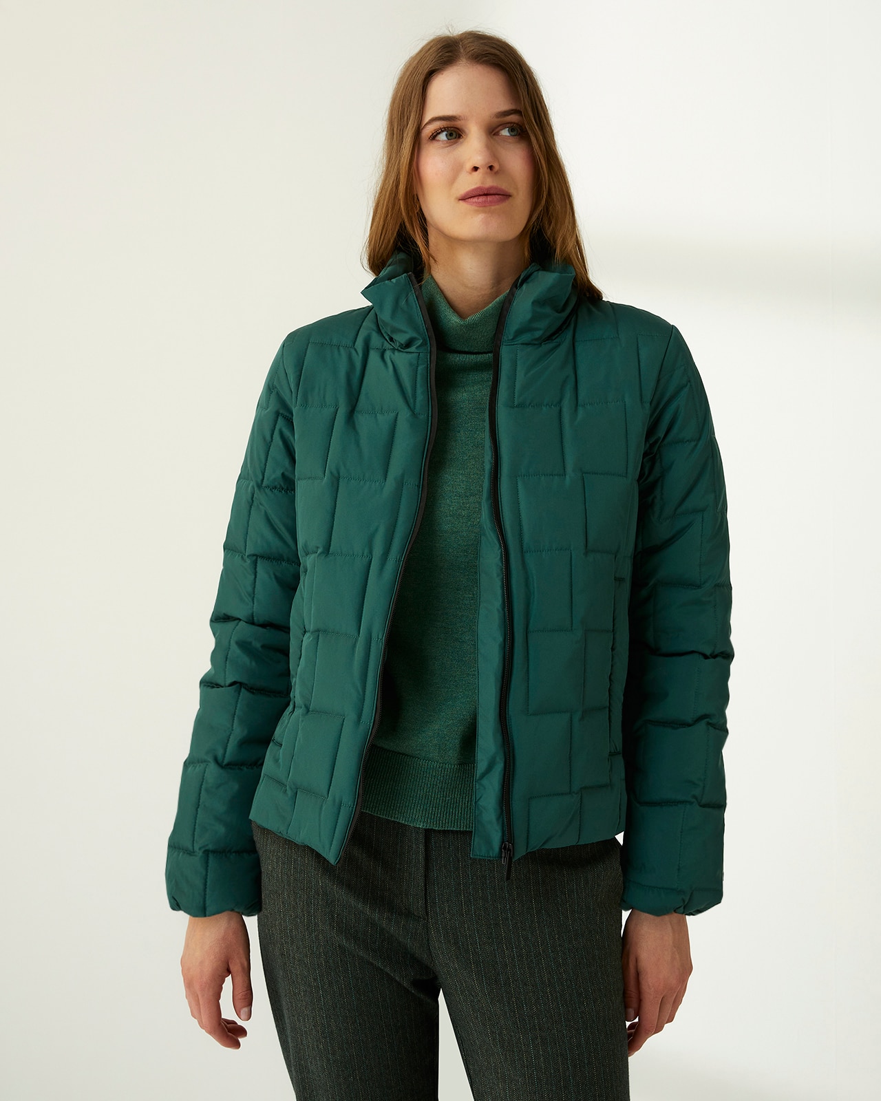 Parka corta de mujer acolchada cuello alzado - Paz Torras - Verde Verde-2