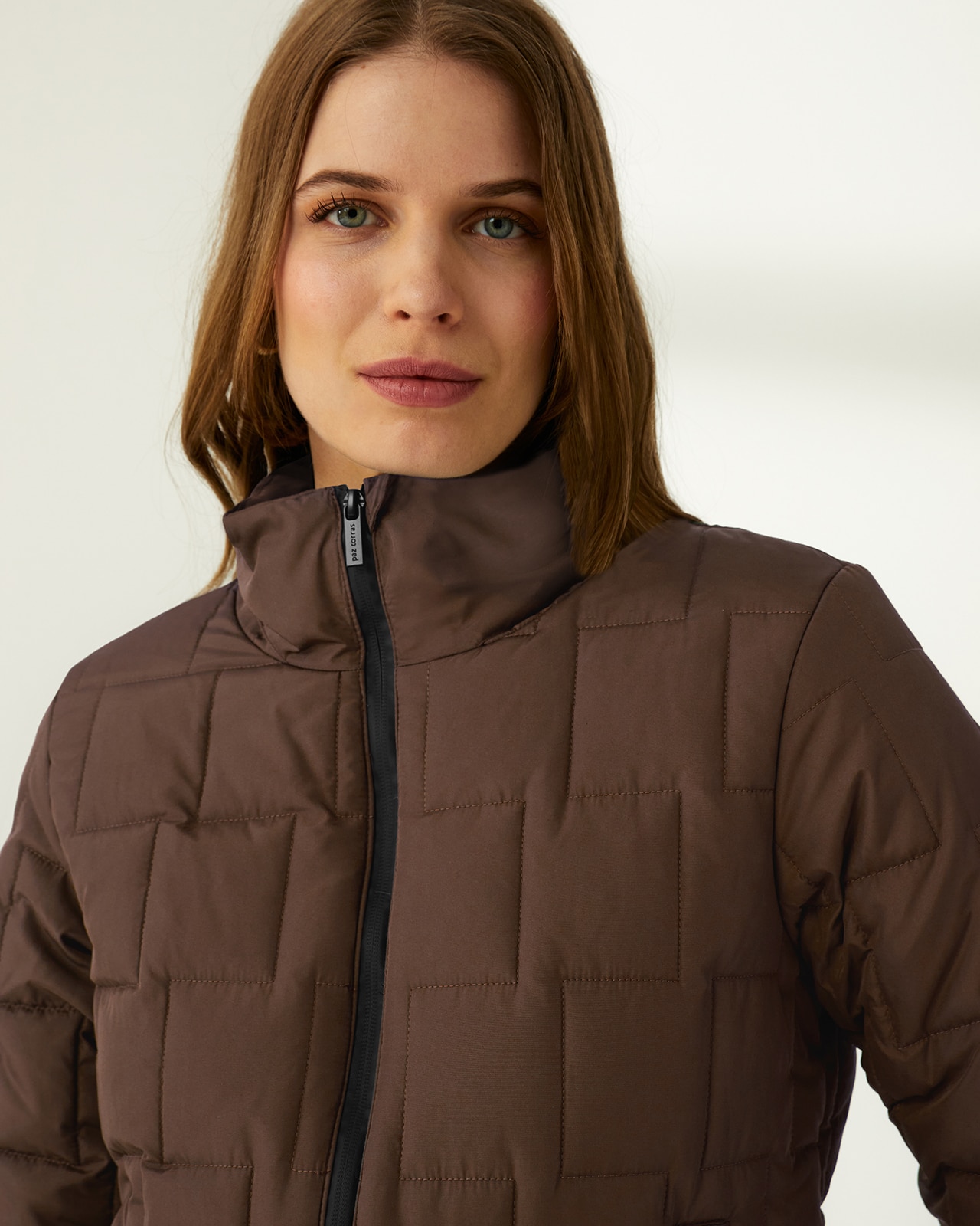 Parka corta de mujer acolchada cuello alzado - Paz Torras - Marrón oscuro Marrón oscuro-4