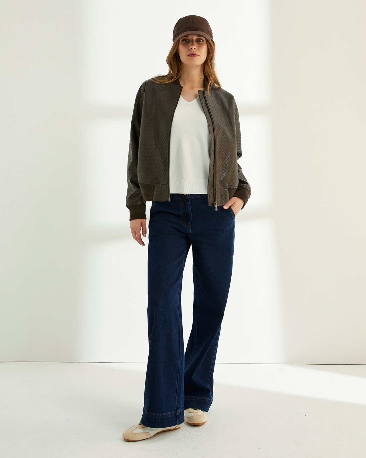 Chaqueta de mujer tipo bomber ecopiel - Paz Torras - Marrón oscuro Marrón oscuro-1