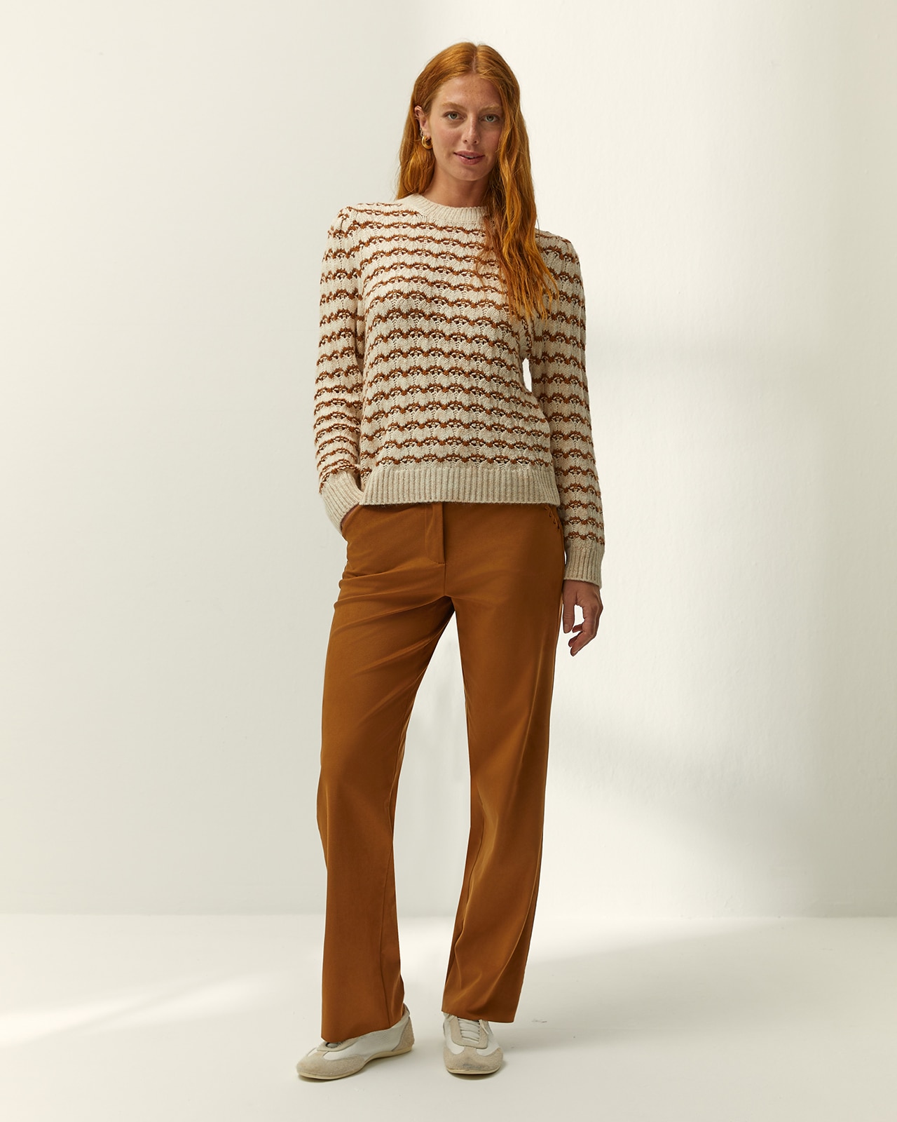 Jersey de mujer cuello redondo calado - Paz Torras - Camel Camel-1