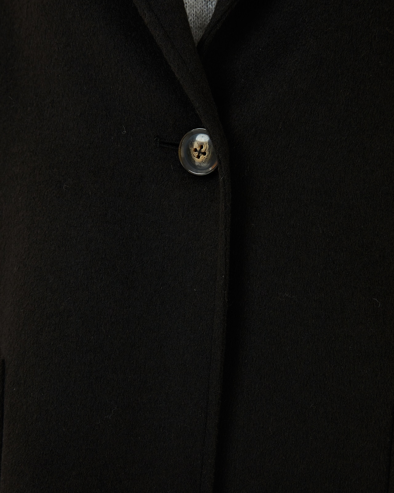 Imagen 5 de Abrigo de mujer handmade - Paz Torras - Negro Negro