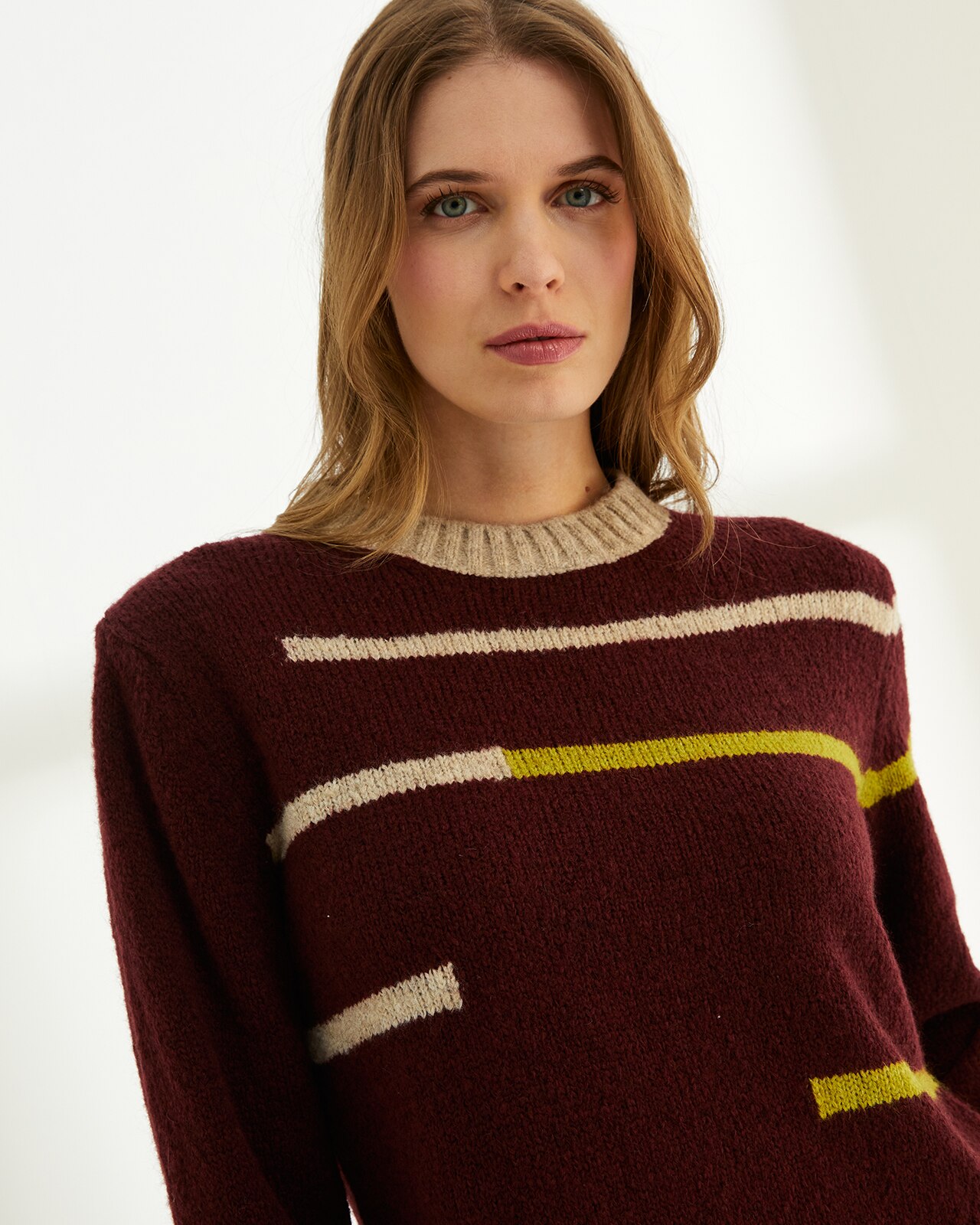 Jersey de mujer cuello redondo manga larga - Paz Torras - Granate Granate-4