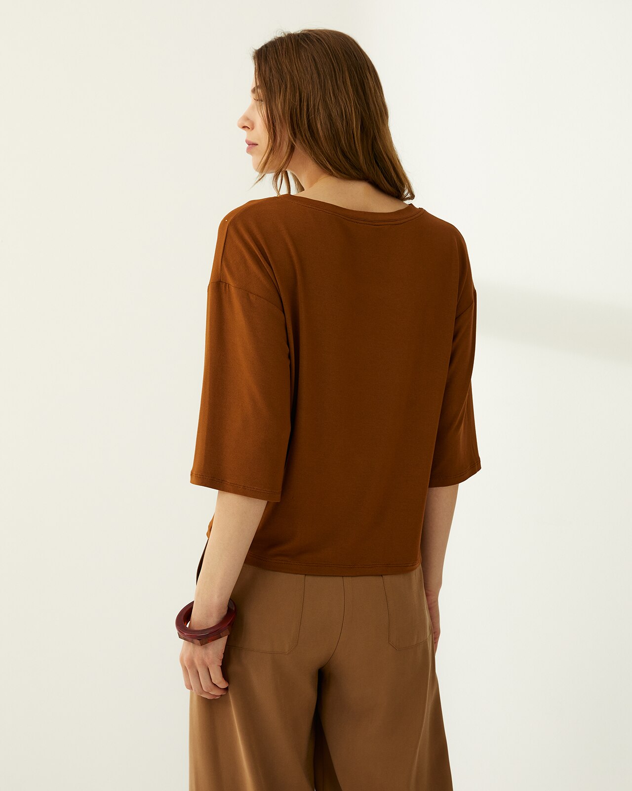 Camiseta de mujer cuello redondo con strass - Paz Torras - Camel Camel-3