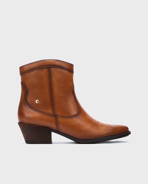 Imagen 0 de Botines de mujer de piel con cremallera y plantilla acolchada
