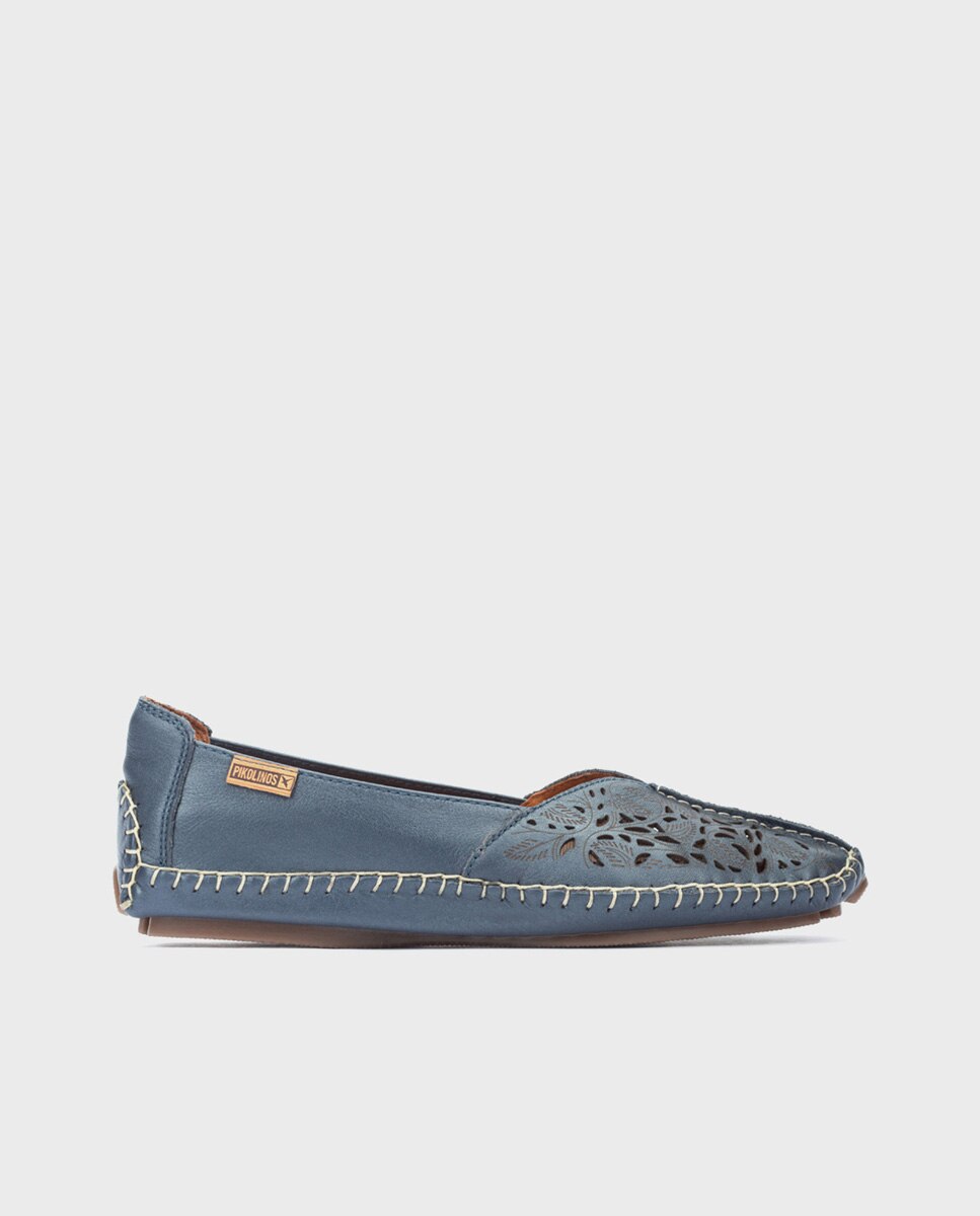 Pikolinos - Mocasines de mujer de piel con plantilla extraíble en color azul.