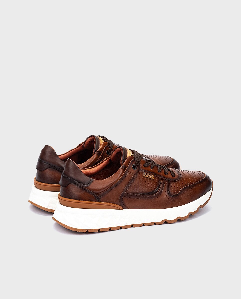 Pikolinos - Zapatillas de hombre de piel con plantilla memory foam y suela extraligera.