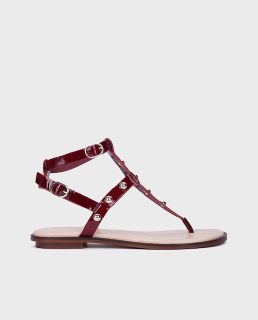Imagen 0 de Sandalias de mujer de piel con hebilla en color rojo