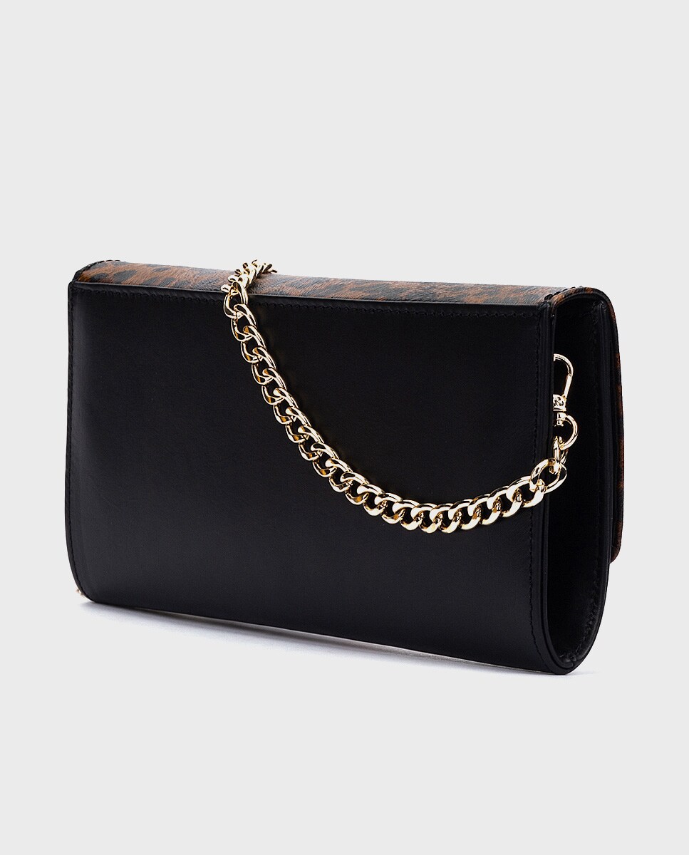 Bolso pequeño de mujer de piel con asa de cadena en color marrón