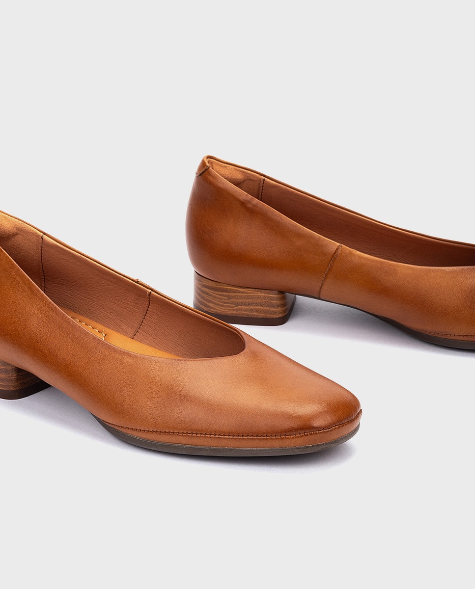 Zapatos de tacón de mujer de piel con horma amplia - Pikolinos - Marrón Marrón-4