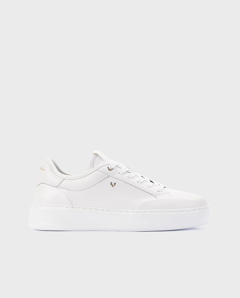Imagen 0 de Zapatillas de hombre de piel con suela extraligera en color blanco Blanco