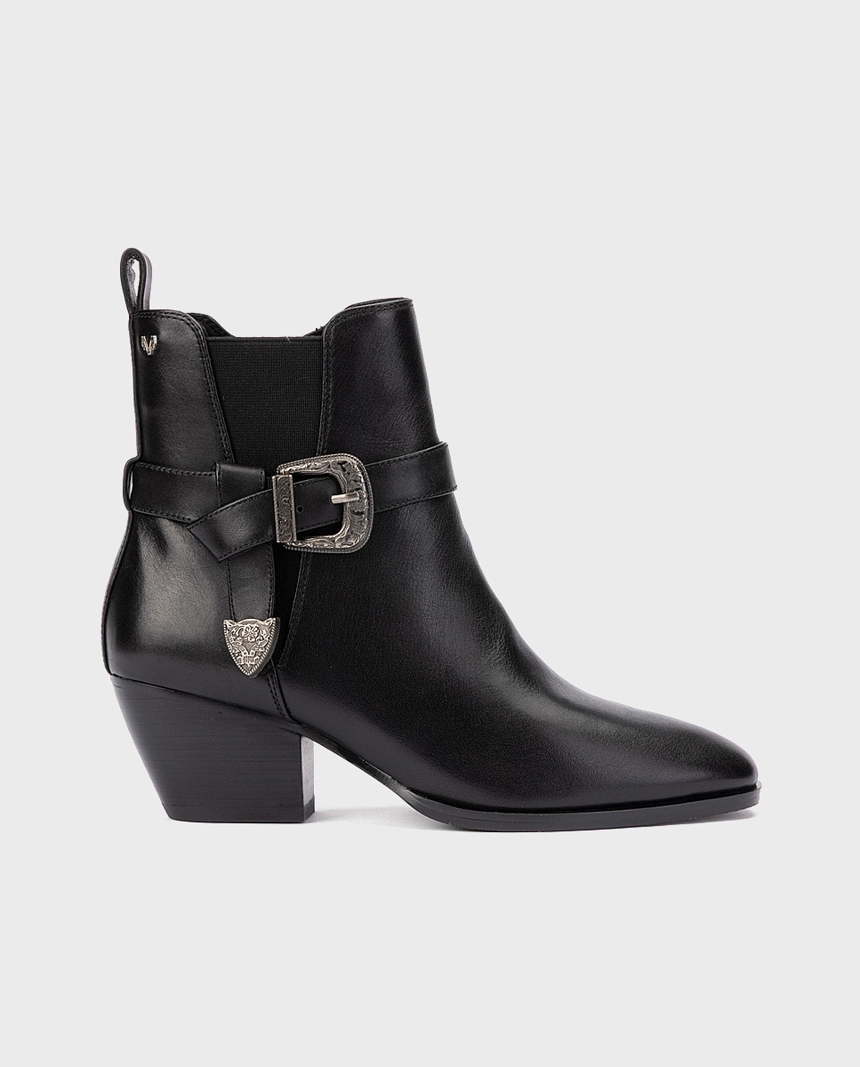 Imagen 0 de Botines de tacón de mujer de piel con cremallera en color negro Negro