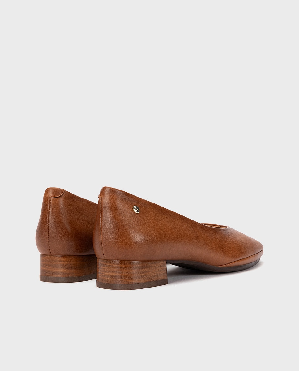 Zapatos de tacón de mujer de piel con horma amplia - Pikolinos - Marrón Marrón-2