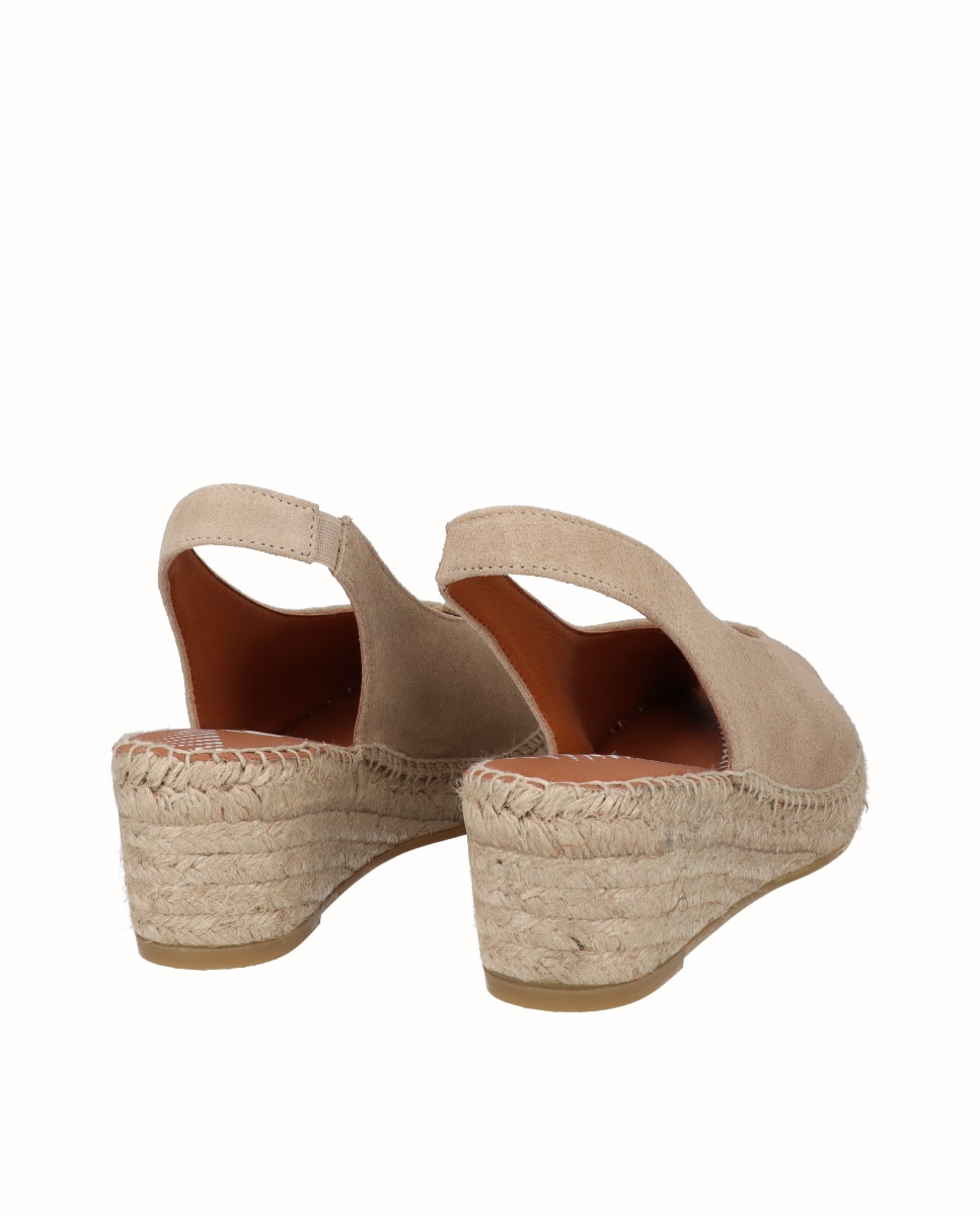 Sandalias de cuña Yuteflex de mujer de piel con escote pico - Viguera - Beige Beige-2