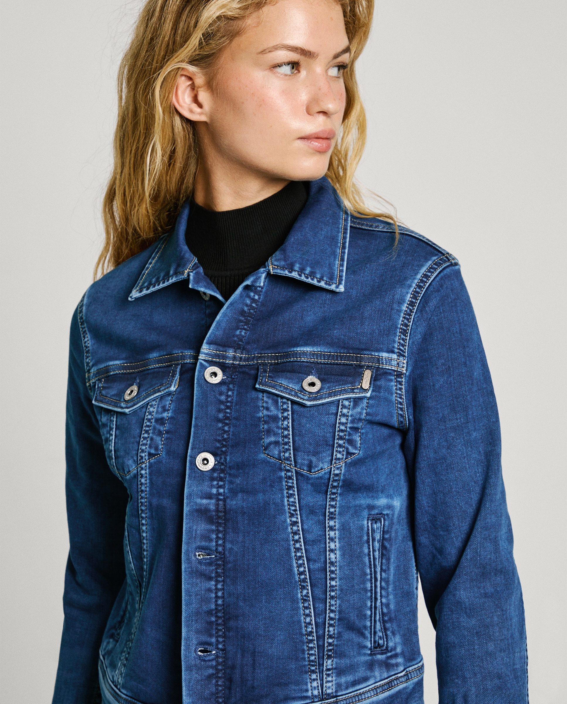 Cazadora vaquera de mujer fit regular - Pepe Jeans - Azul denim Azul denim-3