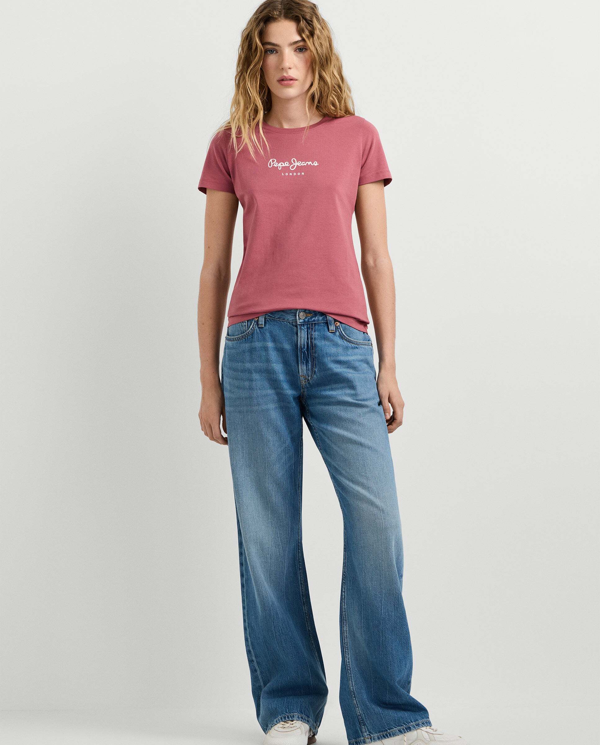 Camiseta de mujer manga corta con logo estampado - Pepe Jeans - Rosa Rosa-2