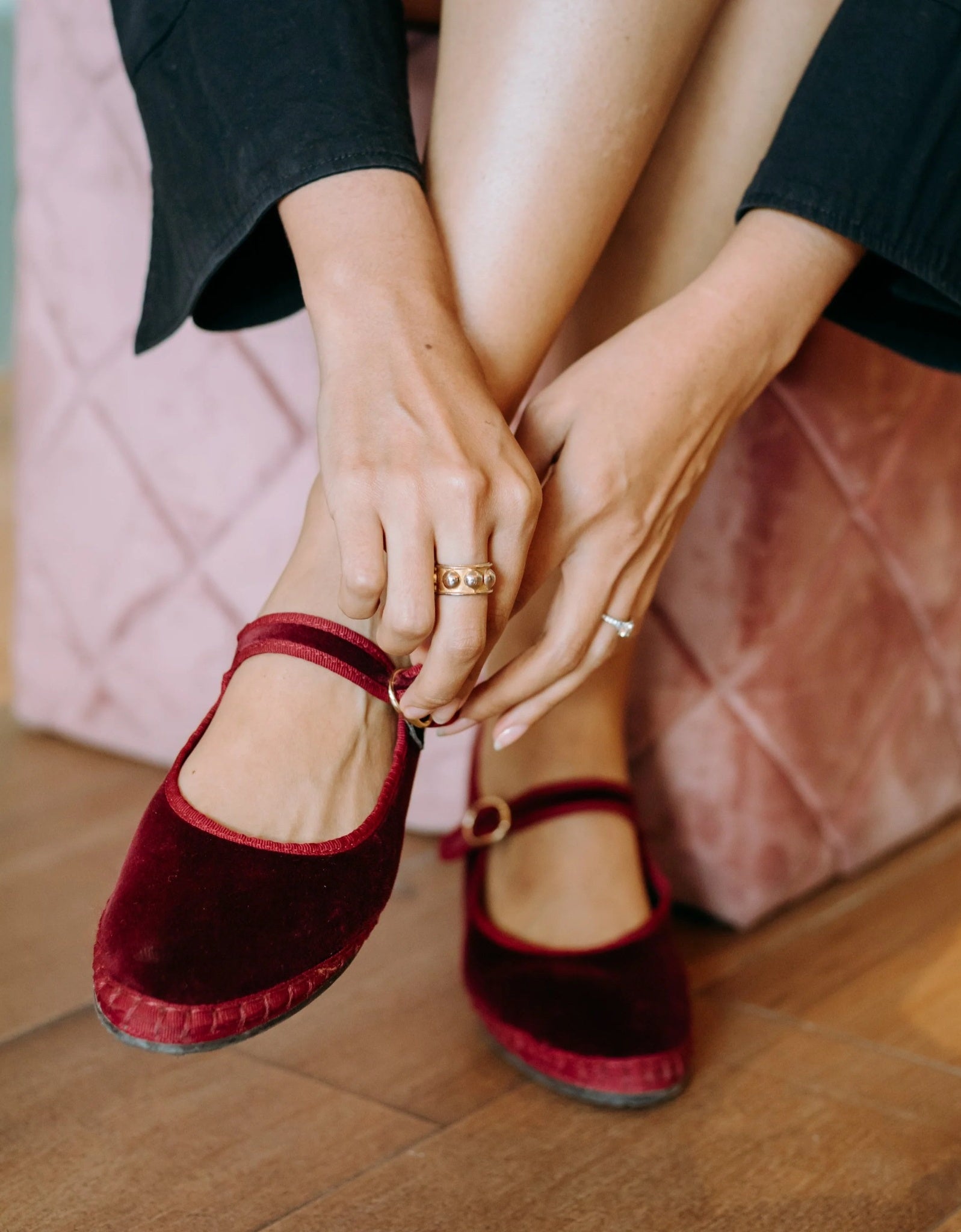 Merceditas de mujer en terciopelo - Flabelus - Rojo Rojo-2