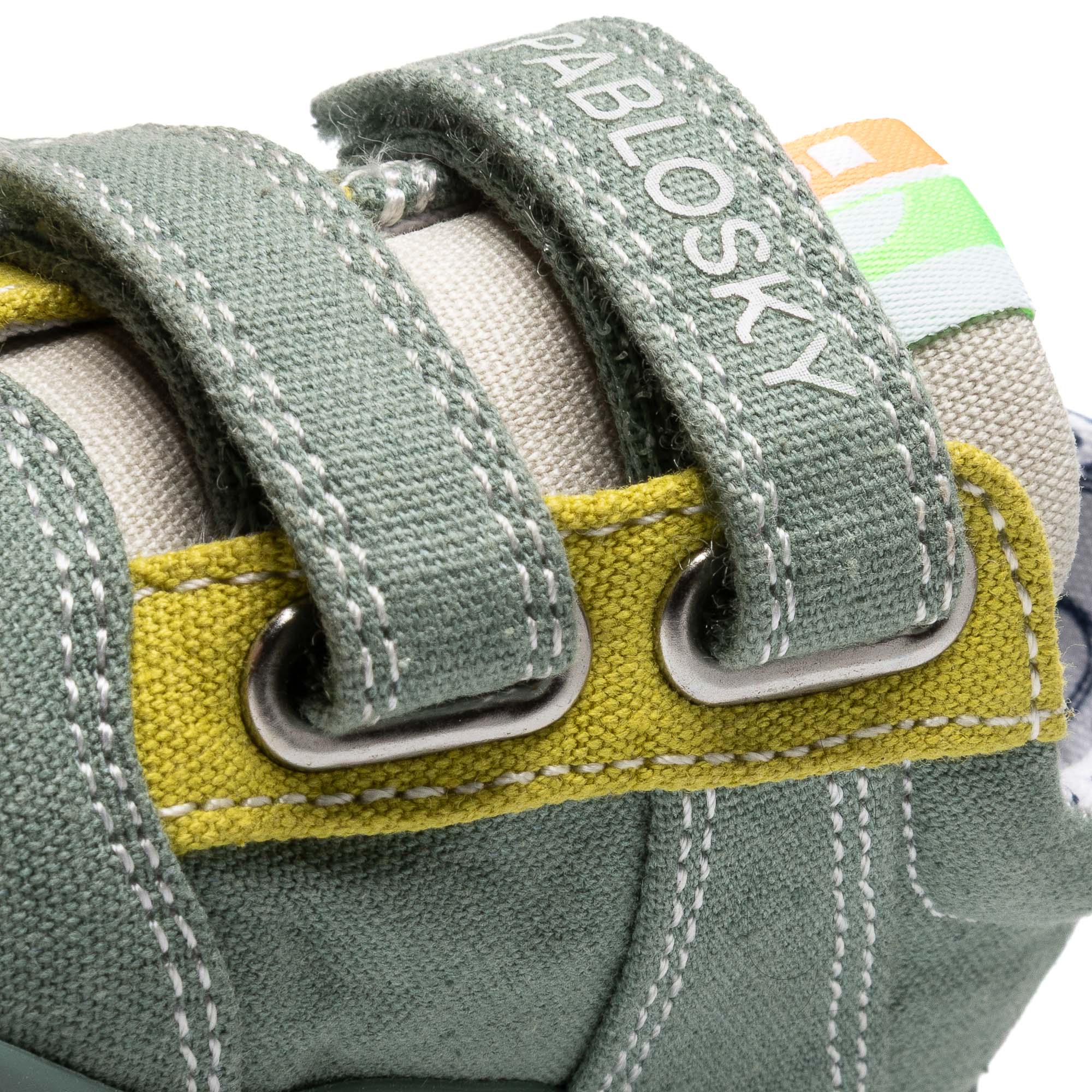 Pablosky - Zapatillas de lona de bebé niño barefoot con cierre adherente.