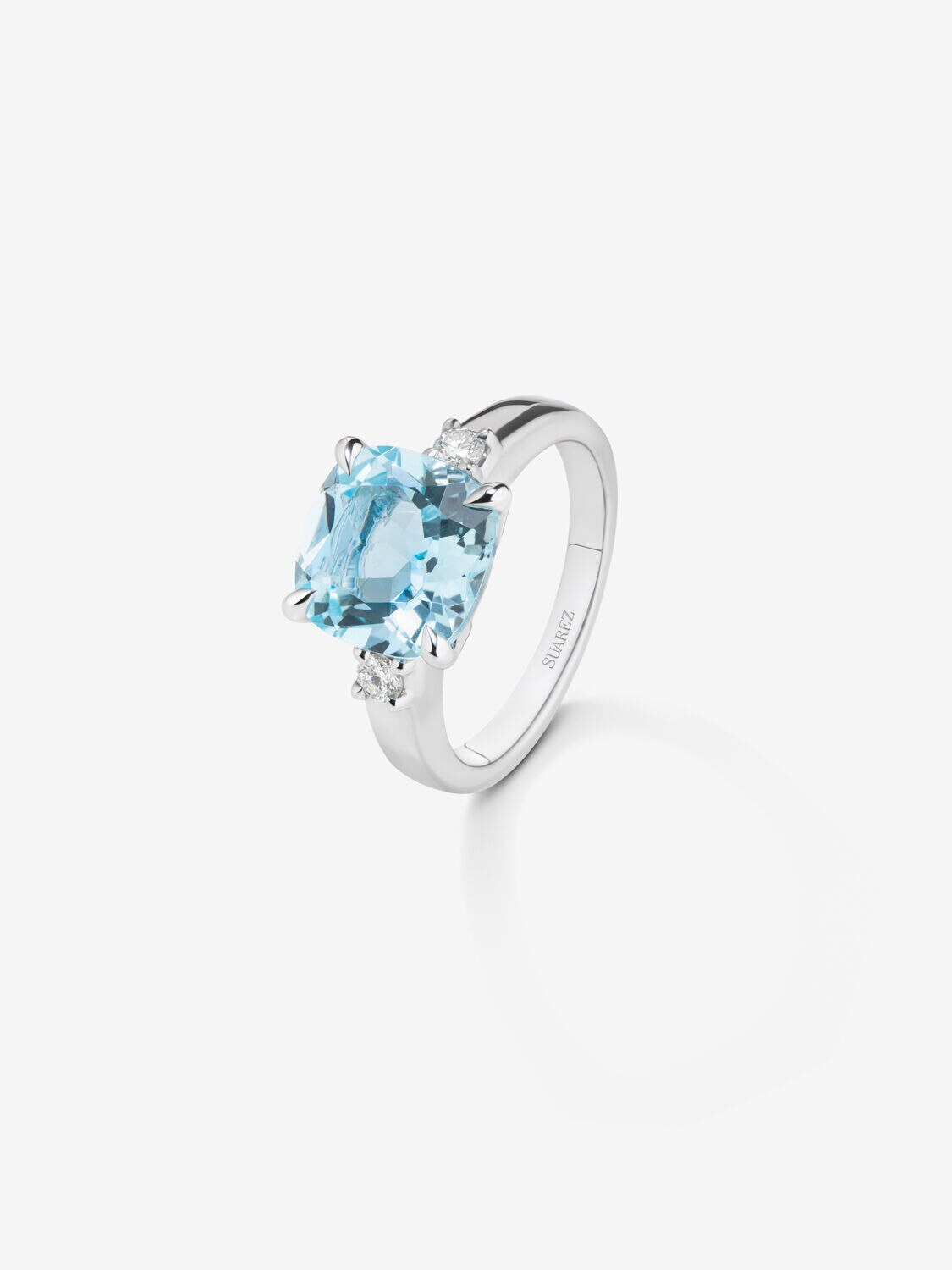 Anillo topacio azul discount el corte ingles