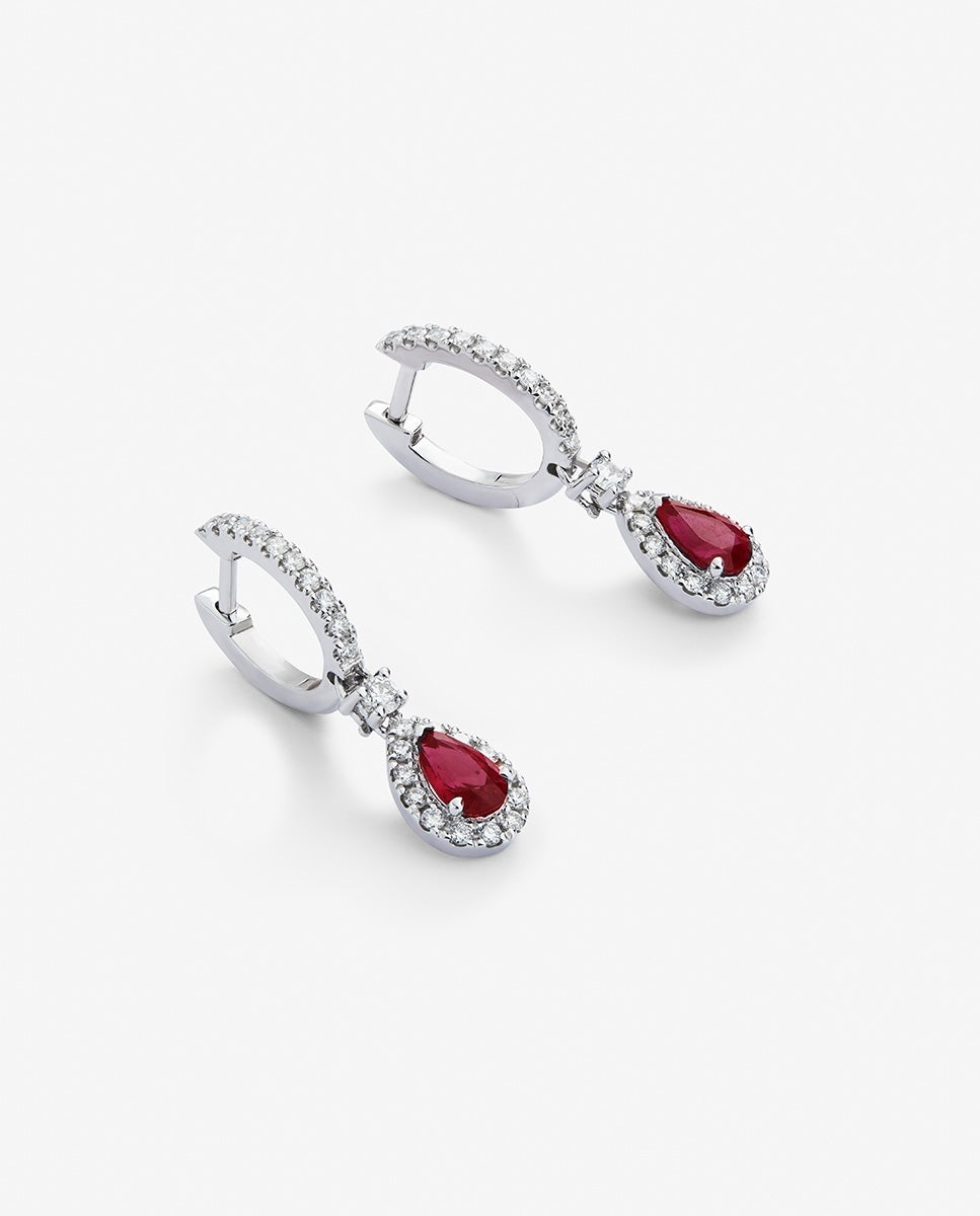Pendientes de oro blanco de 18k con rubíes rojo intenso en talla pera de 0,88 cts y diamantes blancos en talla brillante de 0,48 cts Blanco / Rojo SUAREZ Blanco / Rojo-3