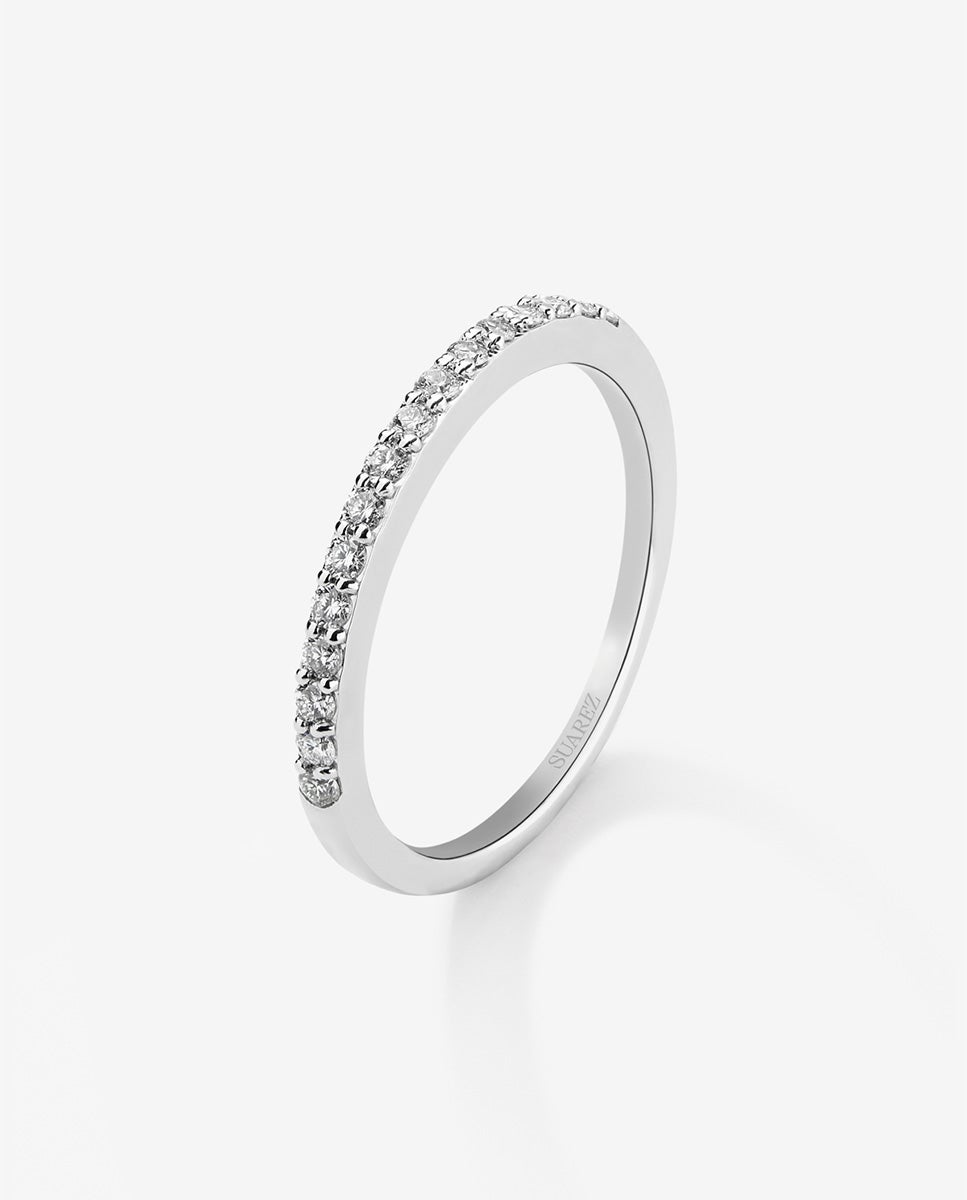Imagen 0 de Anillo de oro blanco de 18k con 16 diamantes en talla brillante con un total de 0,21 cts Blanco