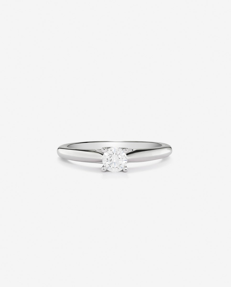 Imagen 3 de Anillo solitario de oro blanco de 18k con diamante en talla brillante de 0,15 cts - Blanco Blanco