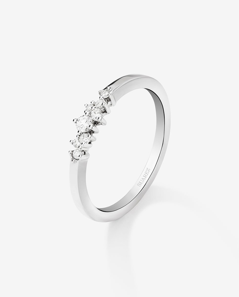 Imagen 1 de Anillo de oro blanco de 18k con 8 diamantes en talla brillante con un total de 0,1 cts Blanco