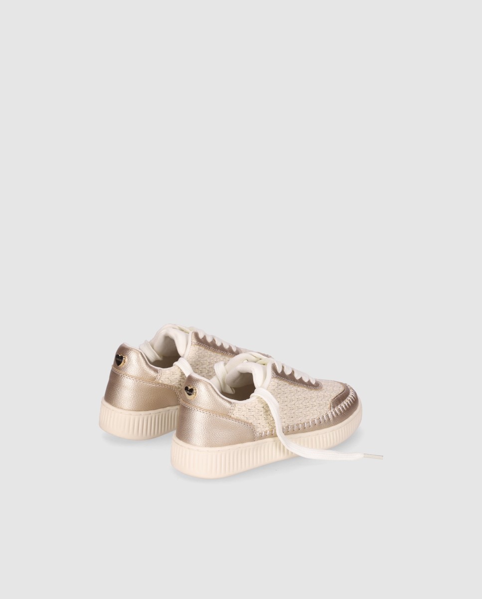 Zapatillas deportivas de niña con cierre de cordones y combinación de materiales - Chika10 Kids - Oro Oro-3