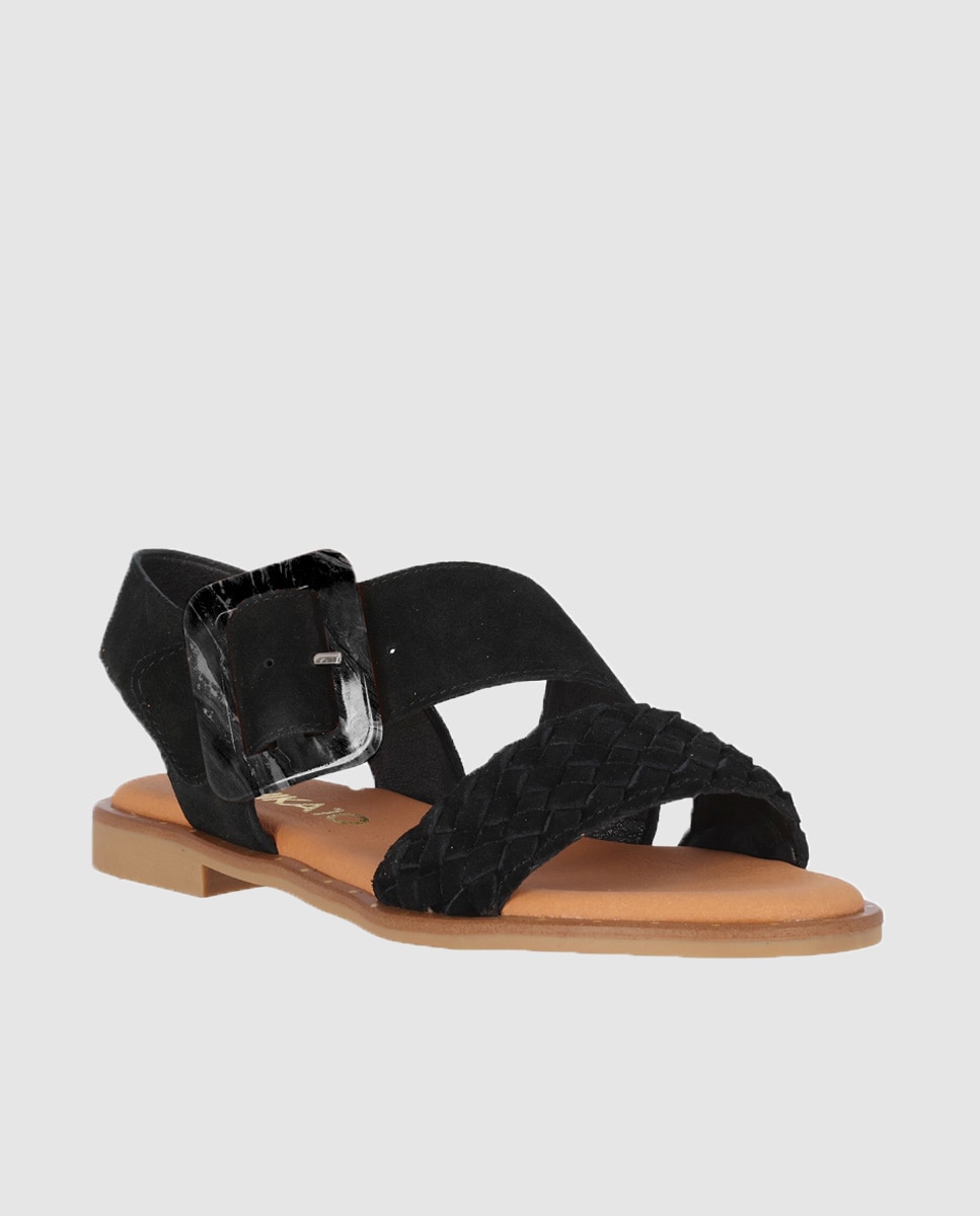 Sandalia plana de mujer en piel de serraje al tobillo con maxi hebilla y trenzado deltantero - Chika10 - Negro Negro-3