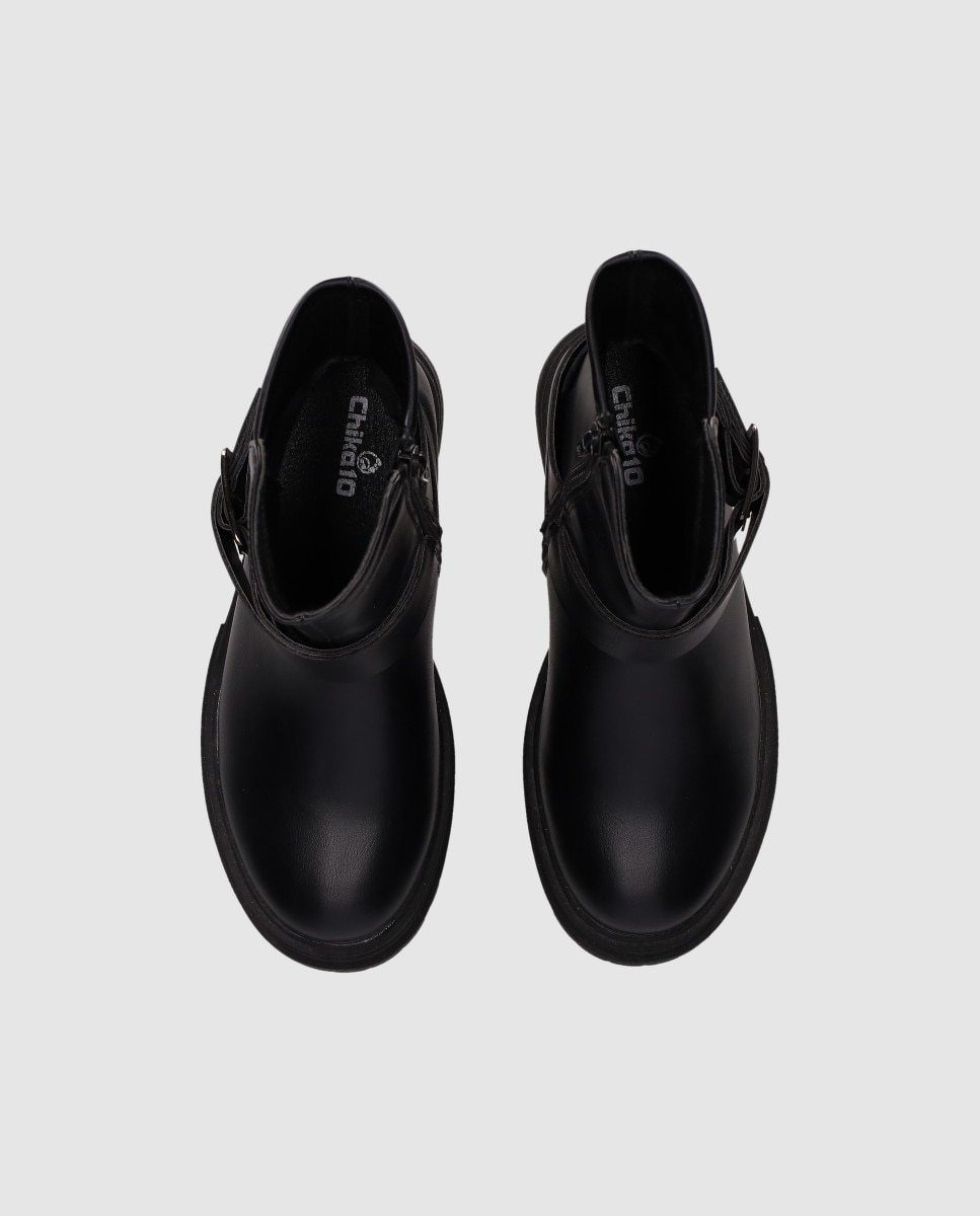 Botín de niña de piel vegana con hebilla decorativa y caña rugosa - Chika10 Kids - Negro Negro-4