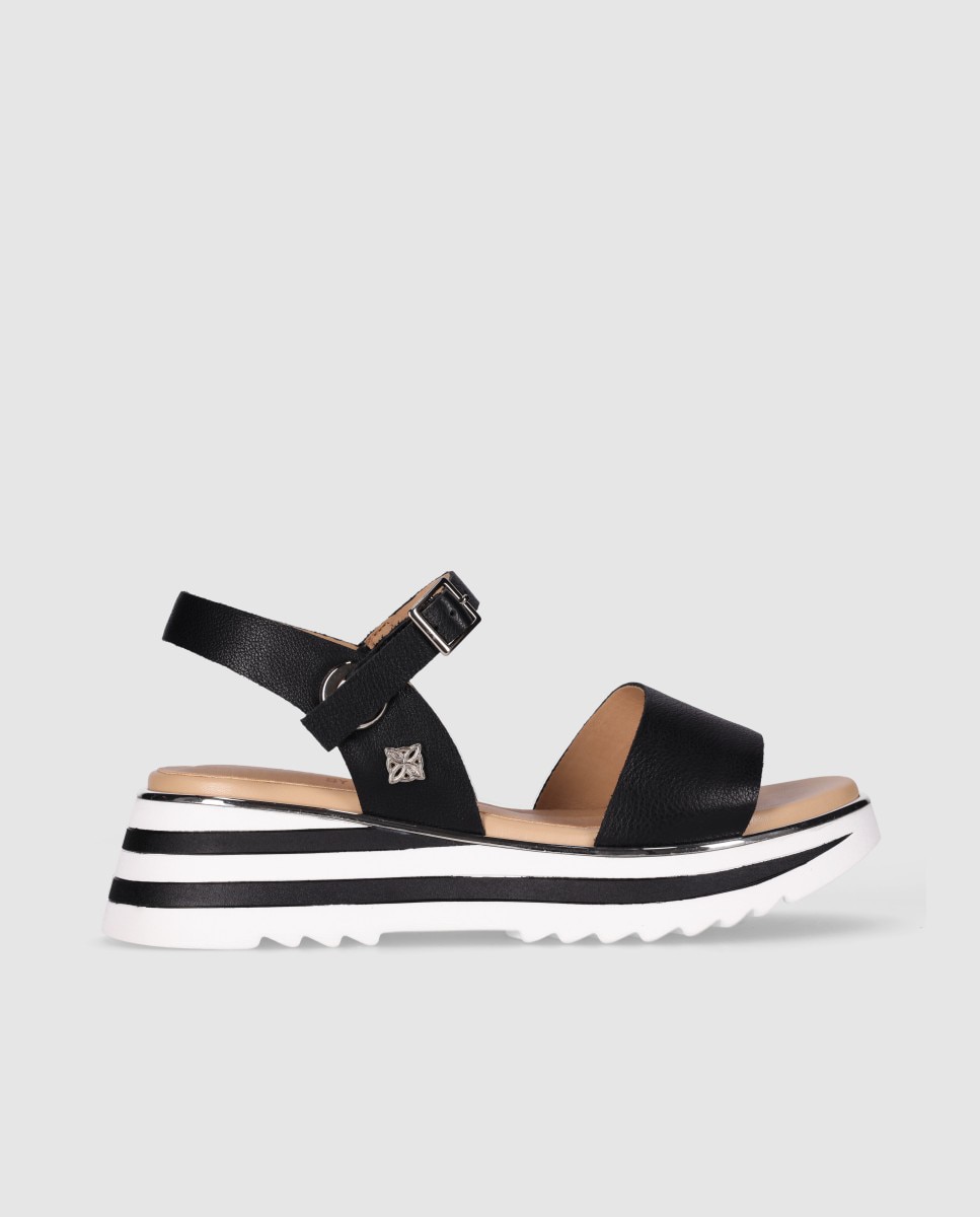Sandalias de cuña de mujer realizadas en piel con corte asimétrico y cierre al tobillo con hebilla - Chika10 - Negro / Blanco Negro / Blanco-1