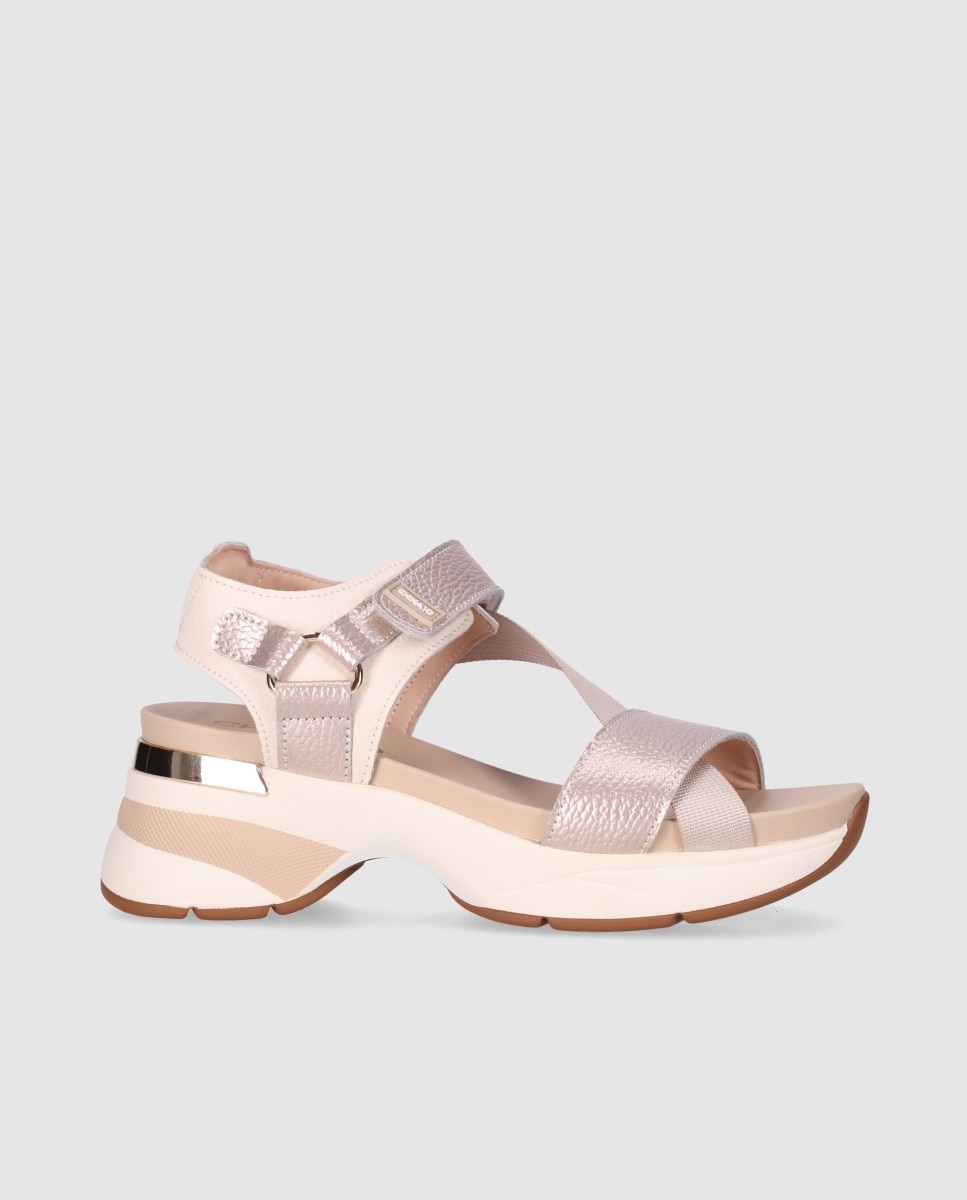 Sandalias de cuña de mujer con cierre autoadherente ajustable y puntera abierta - Chika10 - Oro Oro-1