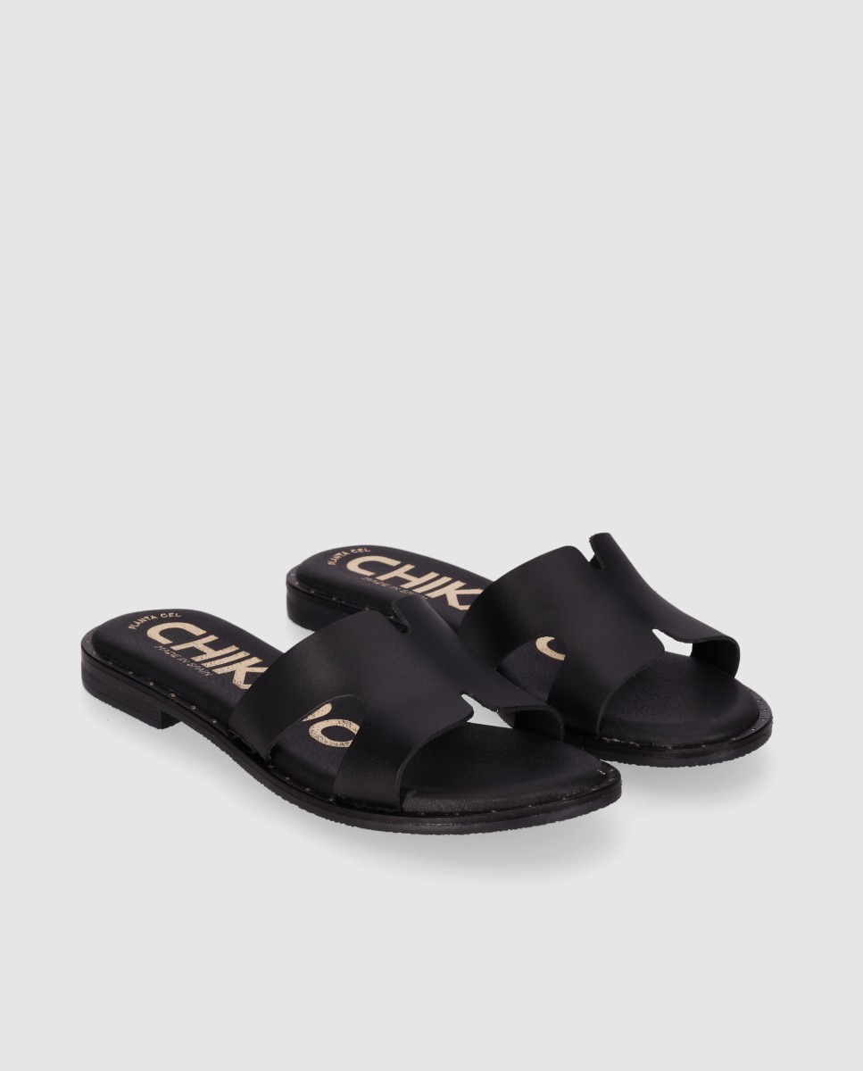 Sandalias planas de mujer realizadas en piel con corte simétrico y plantilla acolchada - Chika10 - Negro Negro-3