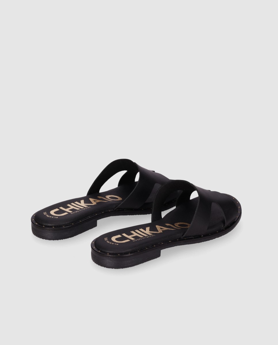 Sandalias planas de mujer realizadas en piel con corte simétrico y plantilla acolchada - Chika10 - Negro Negro-2