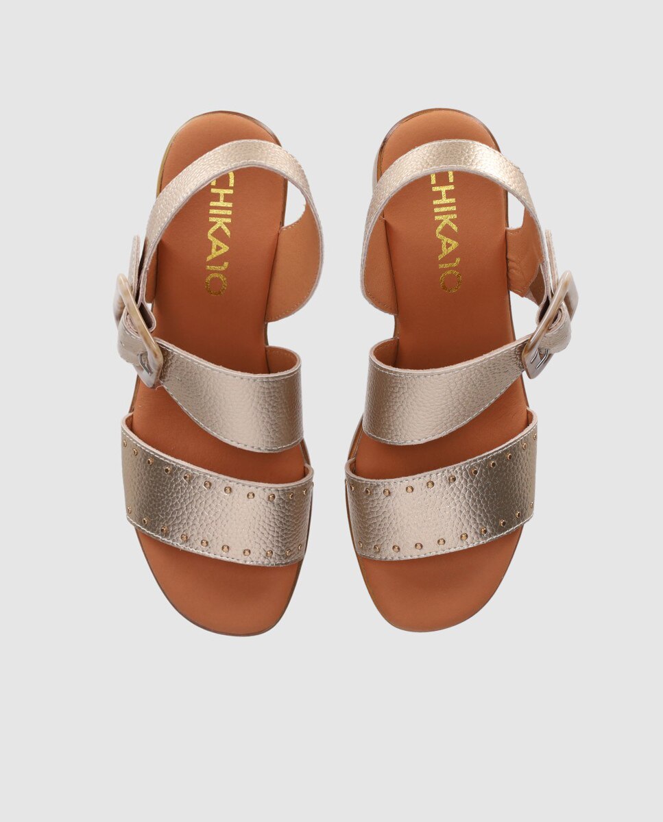 Sandalias de tacón de mujer chika10 en color platino con cierre de hebilla - Oro Oro-5