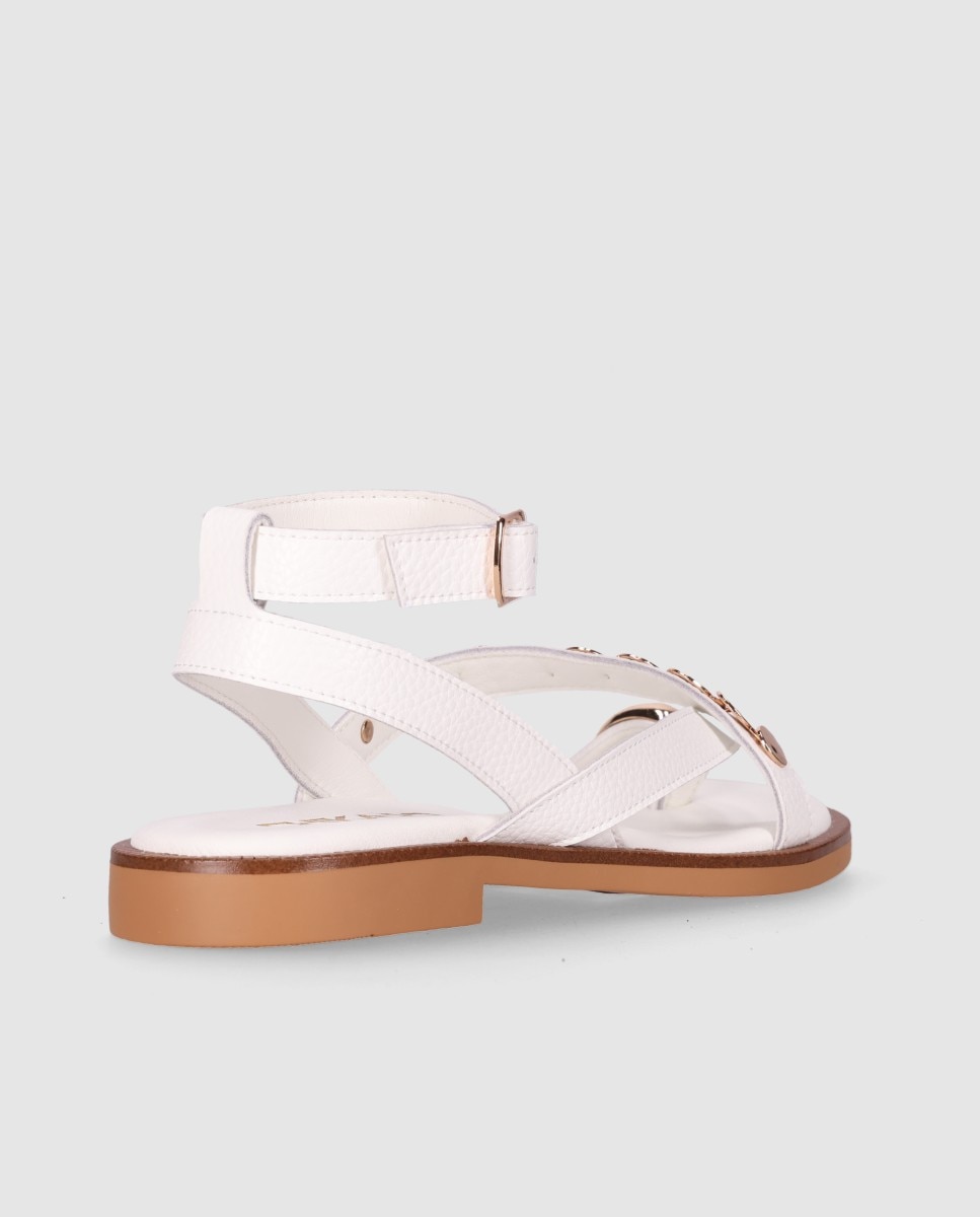 Sandalias de dedo de mujer planas realizadas en piel con pala de tiras cruzadas y cierre hebilla al tobillo - Chika10 - Blanco Blanco-2