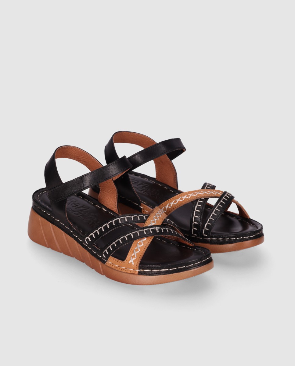 Sandalias de cuña de mujer diseñadas en piel con tiras finas flexibles y cierre autoaherente - Chika10 - Negro Negro-3