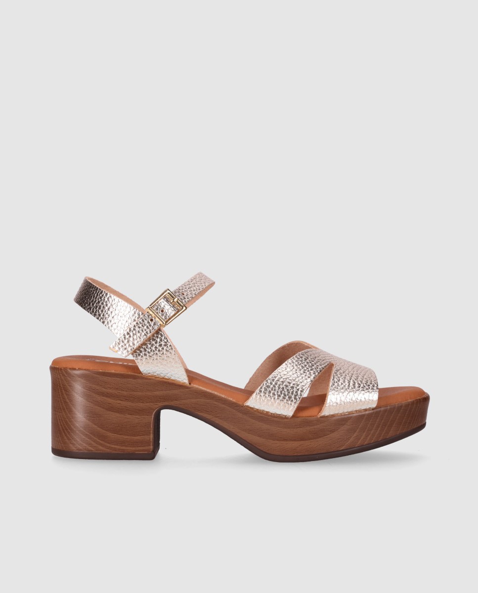 Sandalias de tacón de mujer chika10 en color platino con cierre de hebilla - Oro Oro-1