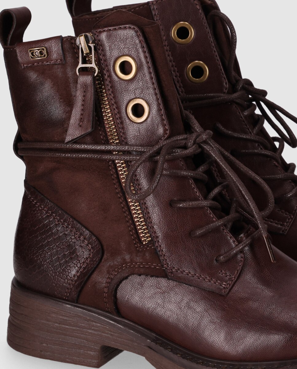 Botines básicos de mujer estilo urbano con suela robusta y detalles metálicos decorativos - Chika10 - Marrón Marrón-5