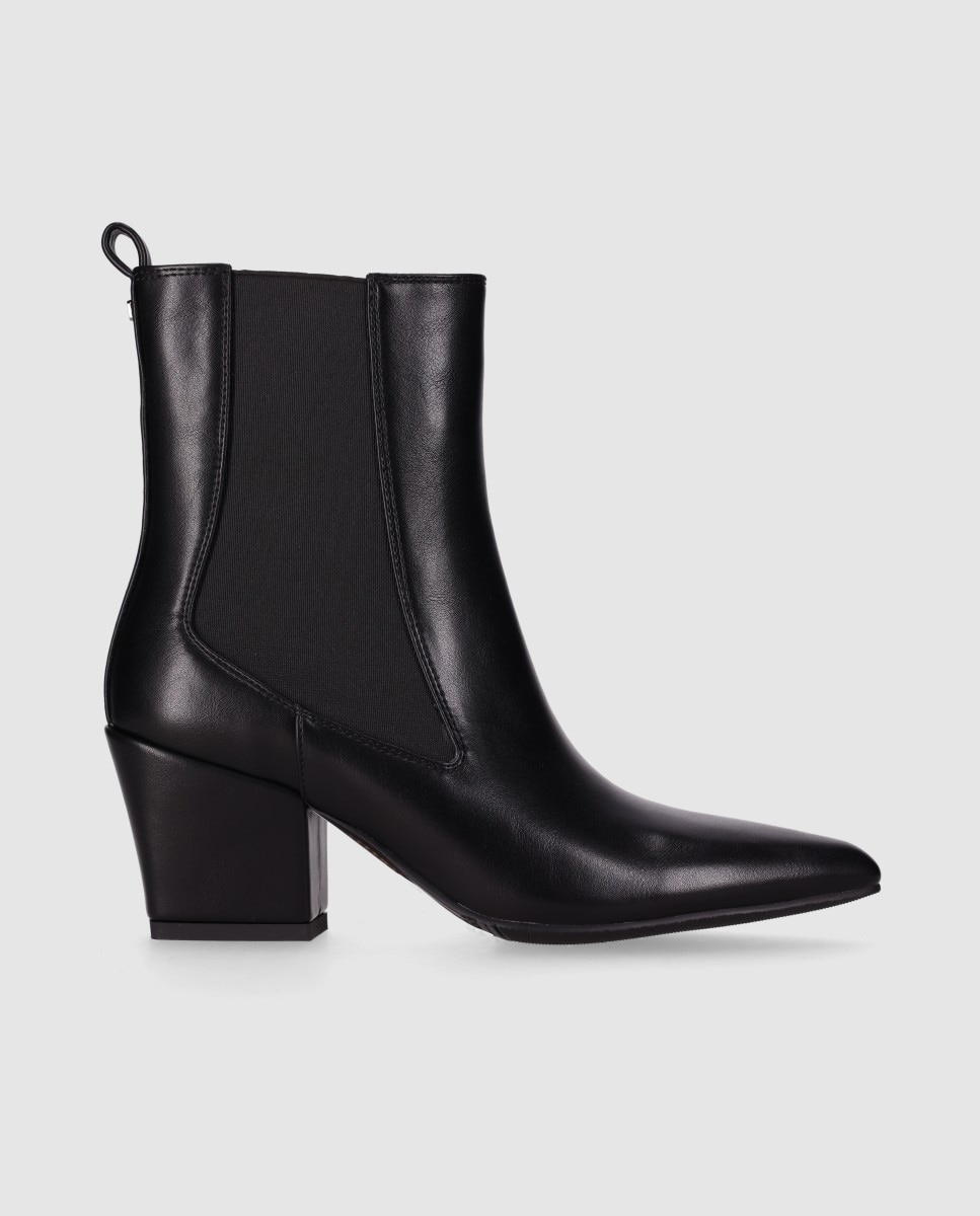 Botines chelsea de mujer con tacón ancho y panel elástico lateral que facilita el calce - Chika10 - Negro Negro-1