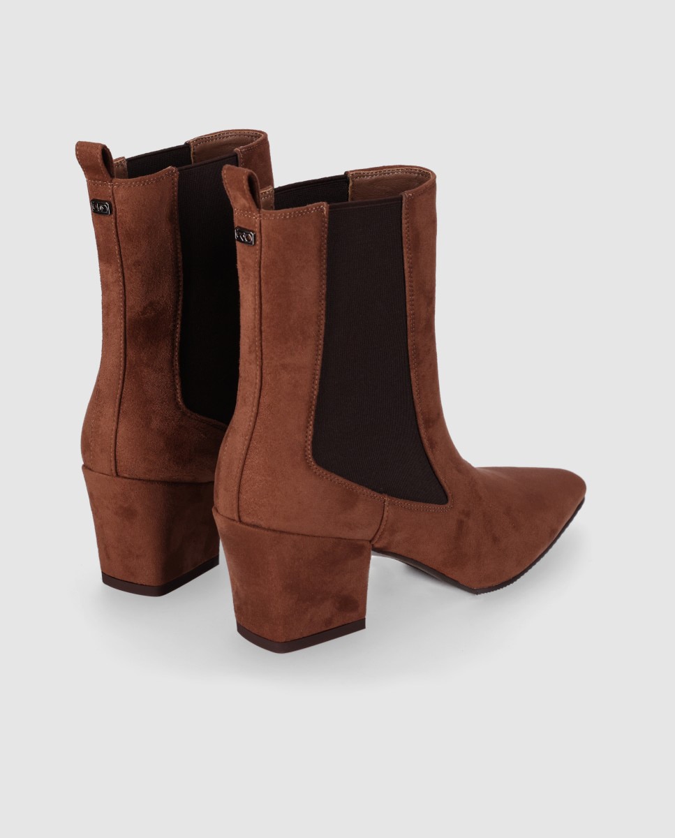 Botines chelsea de mujer con tacón ancho y panel elástico lateral que facilita el calce - Chika10 - Marrón claro Marrón claro-2